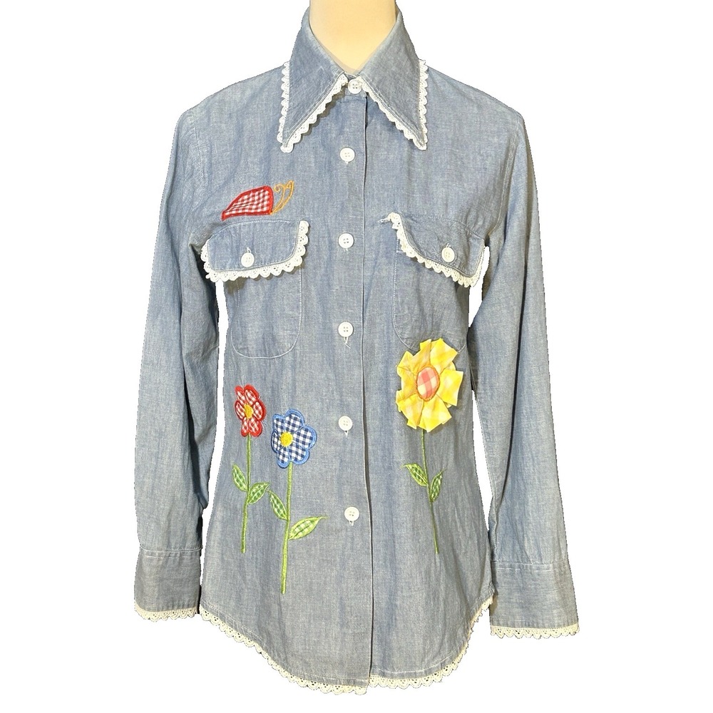 Vintage 70s Boutique 3D Patchwork Chambray Shirt Floral Appliques Denim Blouse